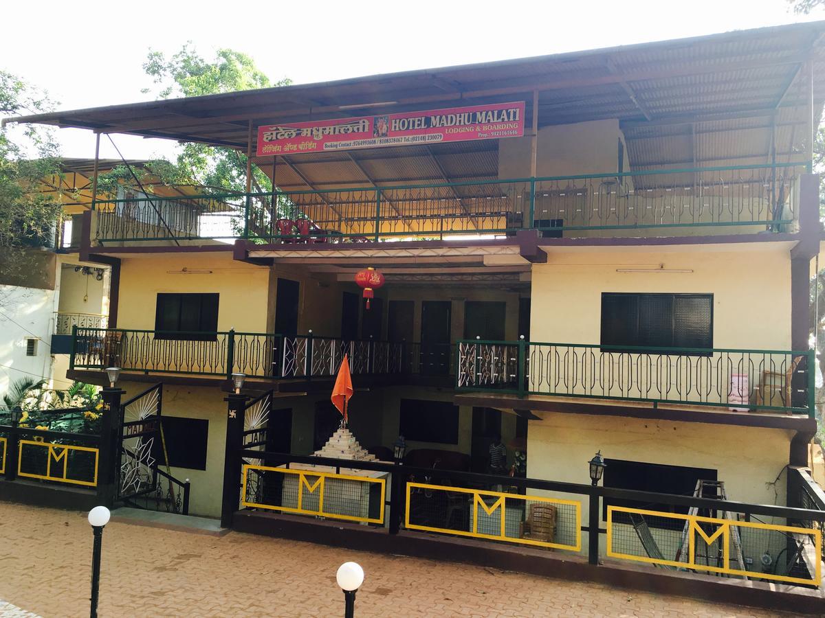 Hotel Madhumalti Matheran Exterior photo